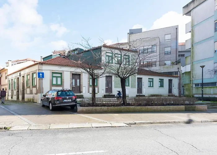 아파트 Doispontozero Oliveirinhas 포르투